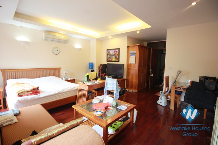 Wonderful studio apartment for rent in Dong Da District, Hanoi